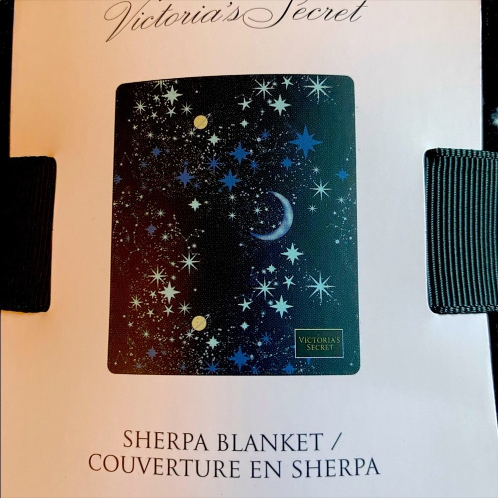 Victoria Secret Sherpa Blanket🎈Last one 1 🎈